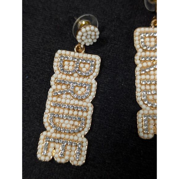 Gold Tone Bride White Bead Rhinestone Dangle Pierced Earrings Wedding - Picture 5 of 8